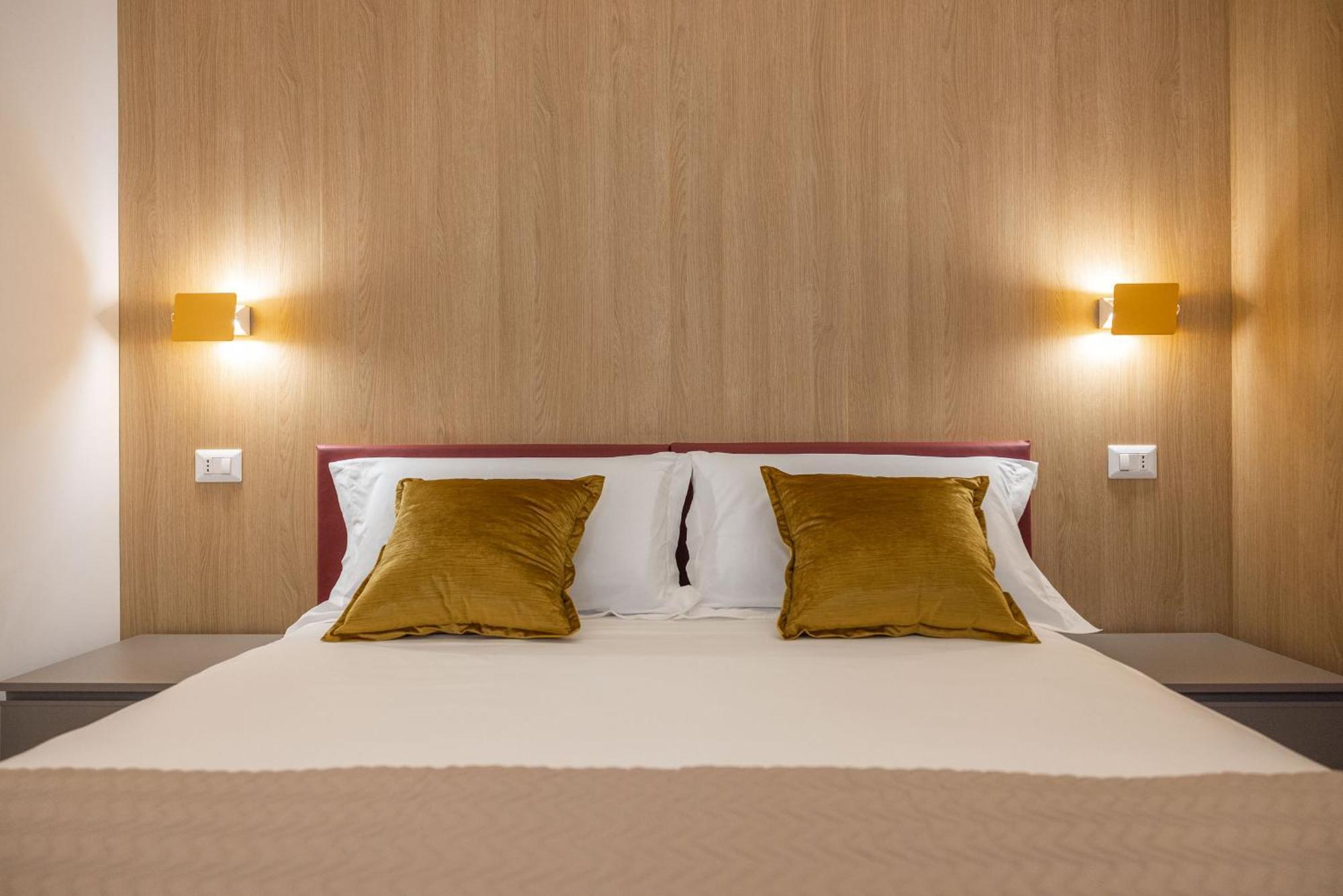 Novum Hospitality Hotel Bari Kültér fotó